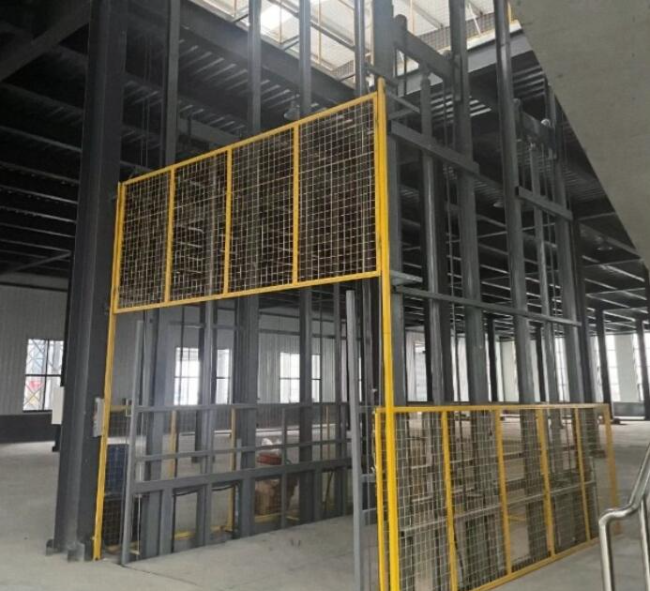 临颍请详细介绍一下货梯安装在室外的维护方法