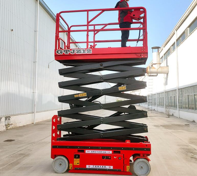 临颍自行走移动式升降机